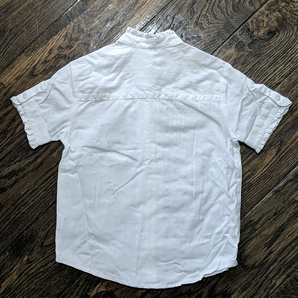 Heartstrings Ruffle Button Down - Picture 4 of 5